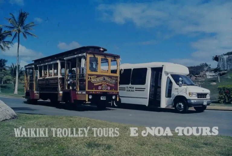 waikiki-trolley_e-noa-tours-1992-01-1100-740